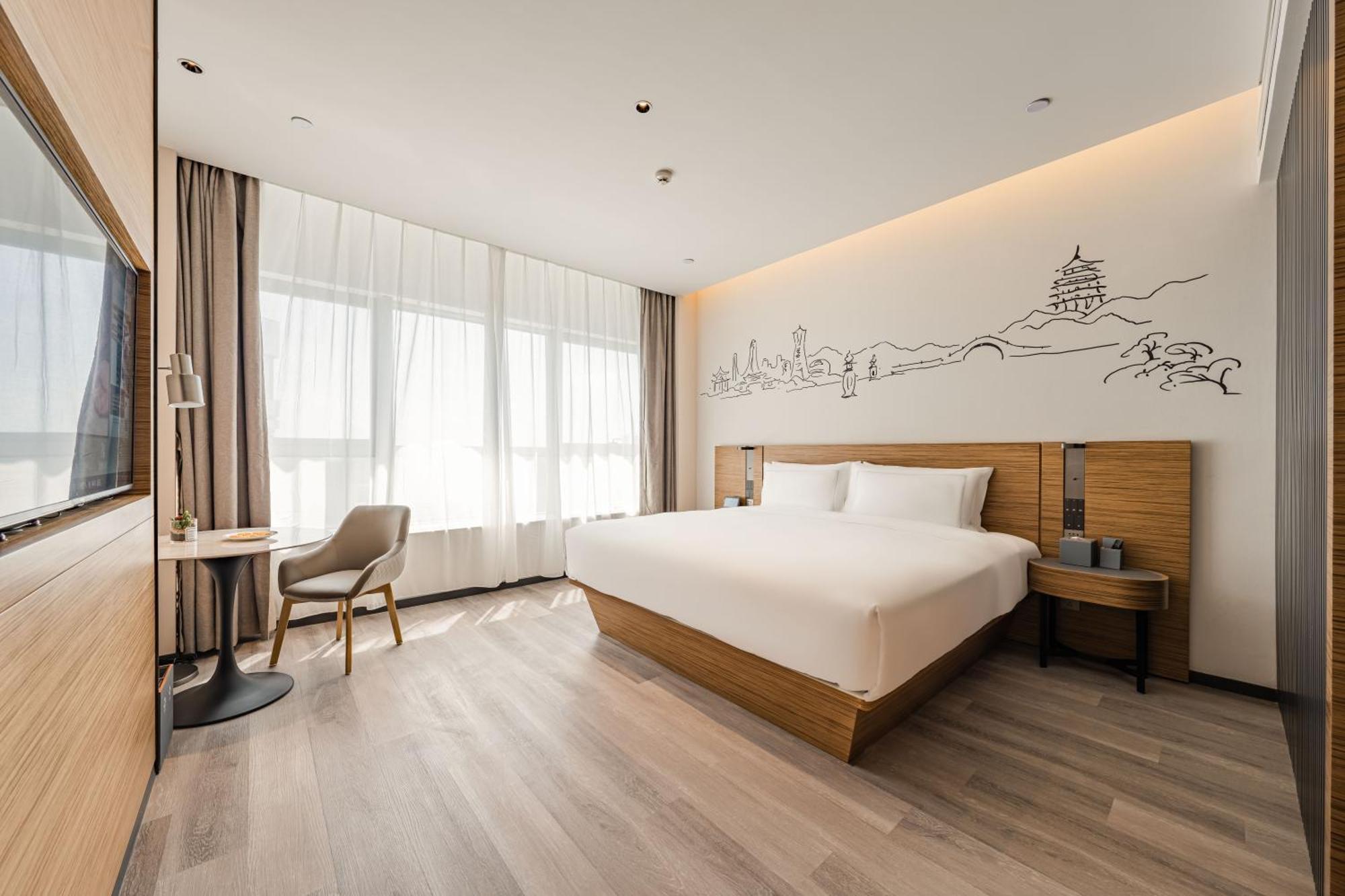 Urcove By Hyatt Hangzhou Riverside Cbd Exterior photo